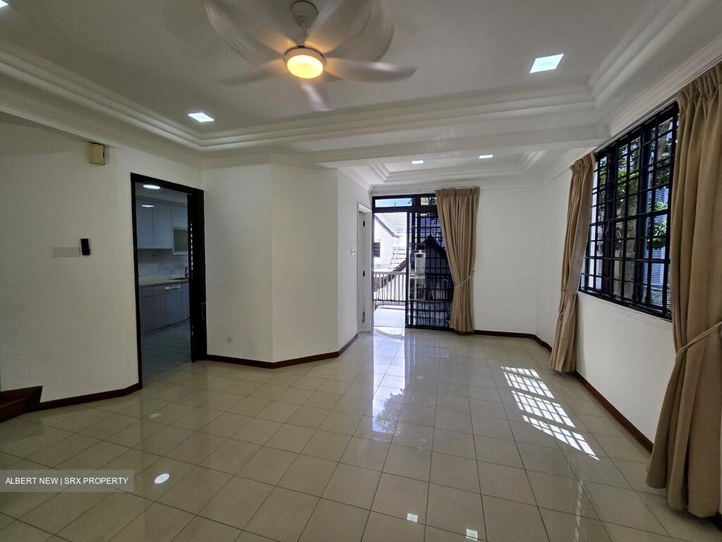 Yuk Tong Avenue (D21), Terrace #524138501